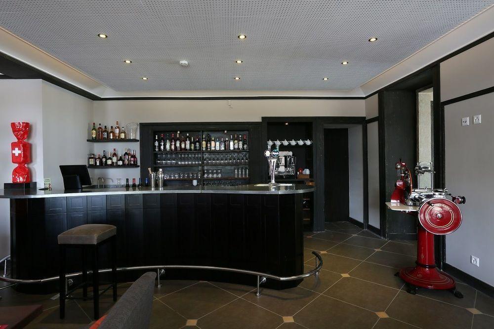 Chez Maman & Restaurant Hotel
