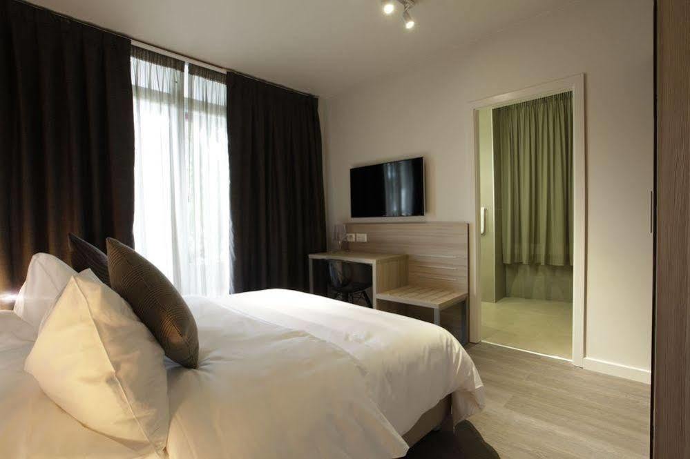 Chez Maman & Restaurant Hotel 3*